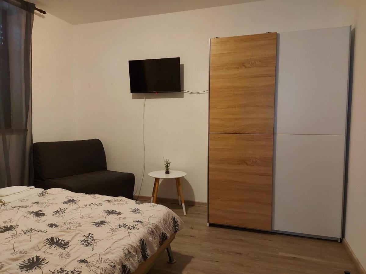 Apartment Ana 伊佐拉 外观 照片