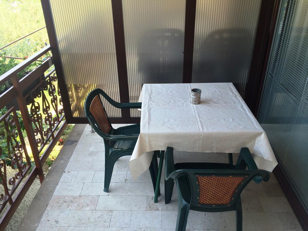 Apartment Ana 伊佐拉 外观 照片